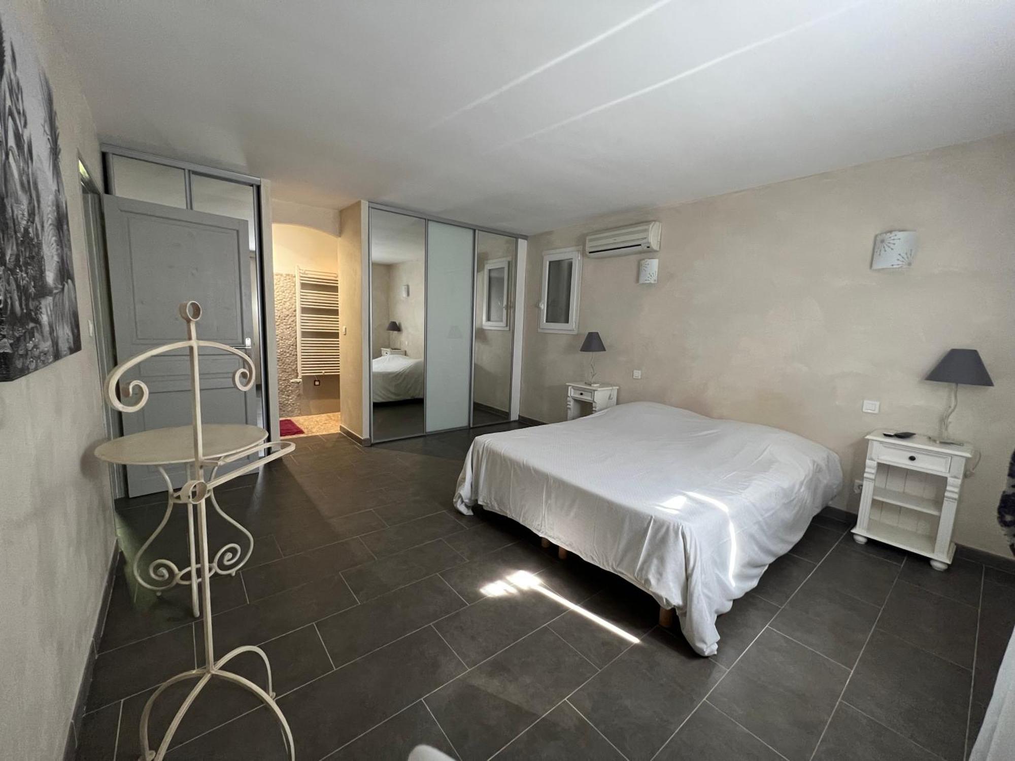 Maison 180 M² Proche De Beaumes De Venise La Roque-Alric Exterior photo
